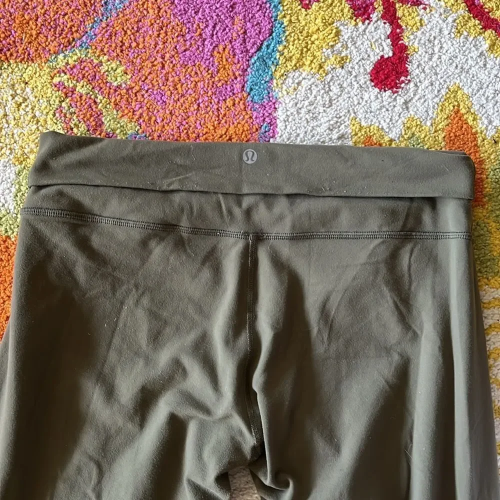 LULULEMON ATHLETICA HIGH RISE LEGGINGS SIZE 12 - Picture 3 of 6